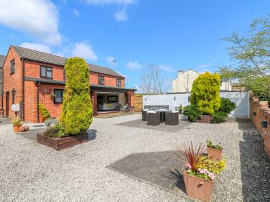 Cottage Pilsley