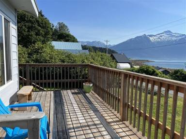 Cottage  Haines