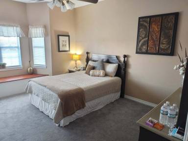 Private room Pool Commerce