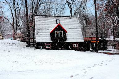 Cabin  East Peoria
