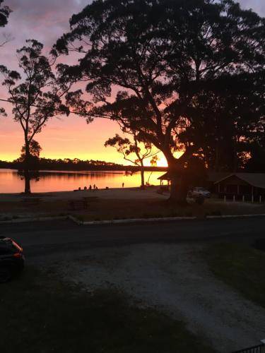 Apartment Strahan
