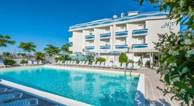 Hotel Corinna