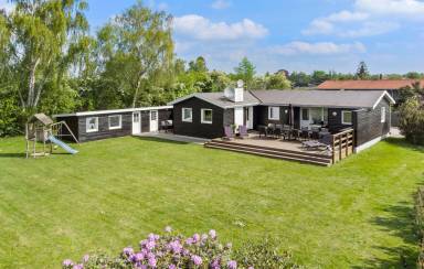 Maison de vacances 180 m²
