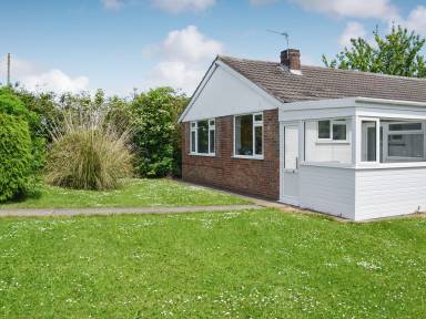 Cottage with garden