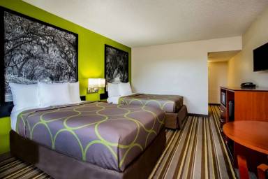 Motel  Lake City
