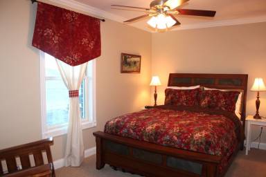 Lodge  Silver Cliff