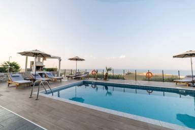 Villa Chersonisos