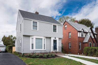 House Beachwood