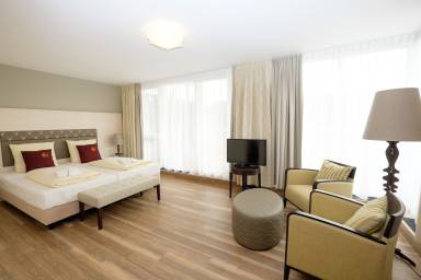 Hotel Bären Titisee, (Titisee-Neustadt), LHS 03490