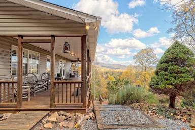 House Hiawassee