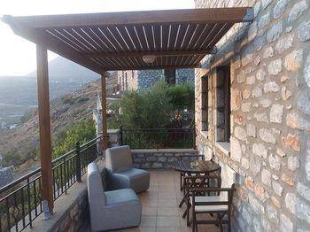 Family-oriented nice serviced apartment with garden & terrace | Pets are welcome — photo 4