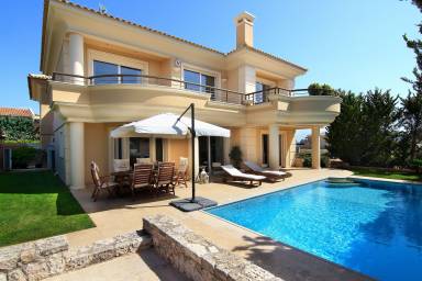 Villa  Voula