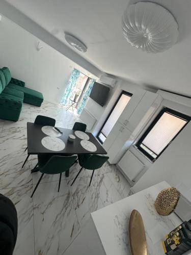 Apartman  Văleni