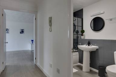 Condo  Bishop's Stortford