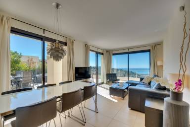 95 m² House