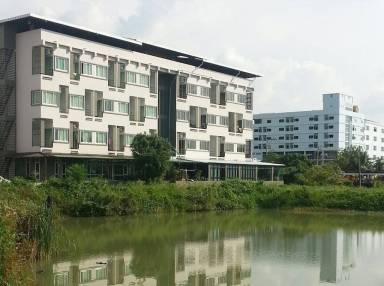 Apartment  Bang Bua Thong
