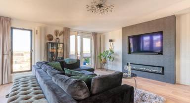 Wohnung mit Pool und Terrasse