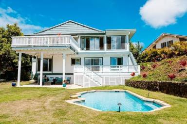 House Pool Portlock
