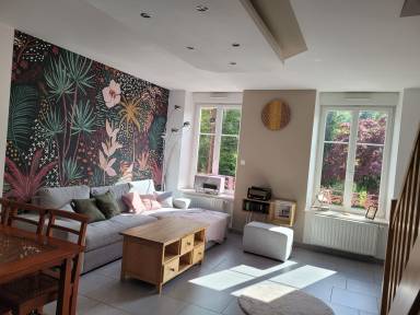 Agréable appartement adapté aux familles avec terrasse et barbecue | Vue ville | Parfait pour le travail à distance | Avec animaux admis