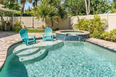 House Pet-friendly Belleair Shore