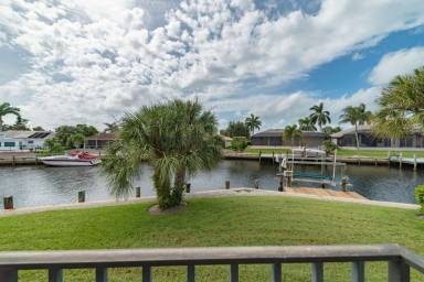 House Marco Island