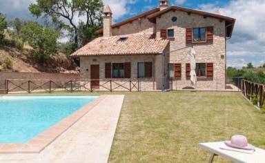 Casale  Giano dell'Umbria