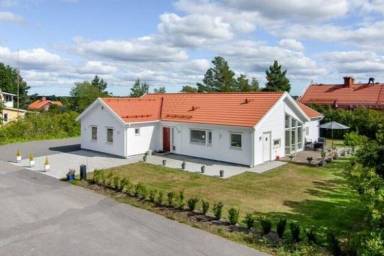 Villa Nyhem-Östanbyn