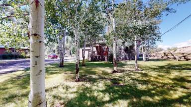 House  Gunnison