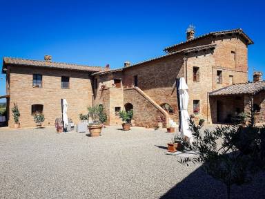 House Monteroni d'Arbia
