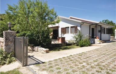 76 m² Dom