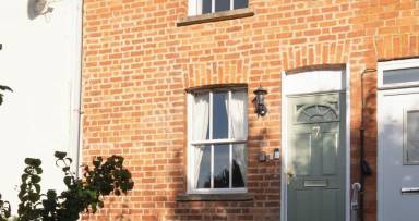Fully equipped holiday home with garden