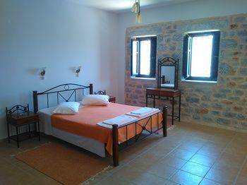 Family-oriented nice serviced apartment with garden & terrace | Pets are welcome — photo 2