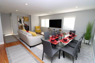 House University Place