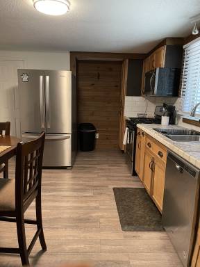 House  Hickory