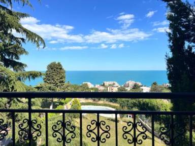 Apartment mit Grill, privatem Pool und Terrasse
