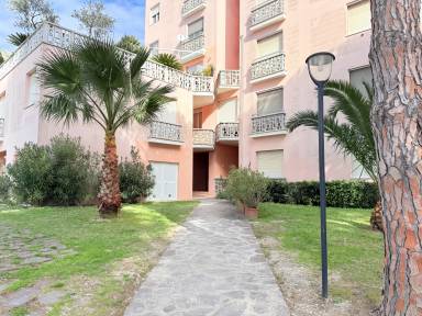 Ferienwohnung mit Pool | Neben dem Strand