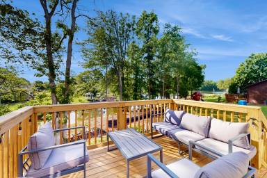 232 m² House