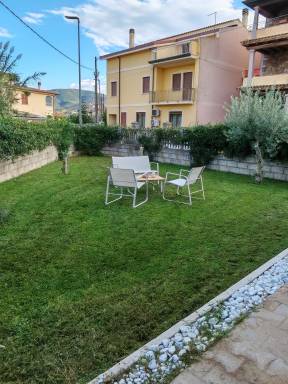 Appartamento con giardino e barbecue