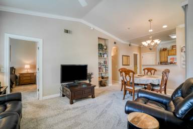 Casa  Springs At Yorkshire Condominium