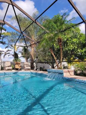 Airbnb  Lakeland