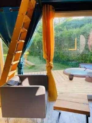 House with patio, sauna & heated pool — photo 5