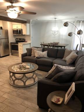 Condo  Oxford