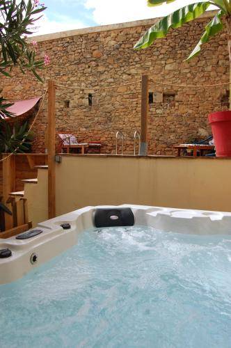 Bed and breakfast  Sabran