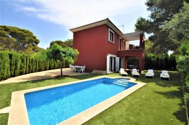 150 m² House