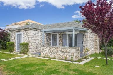 Villa  Lithakia