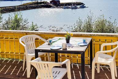Hus Naustbukta
