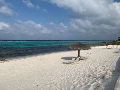 Condo Rum Point