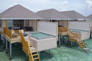 Airbnb  Malé