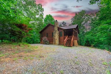 Cabana  Mineral Bluff