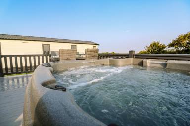 Lodge Pet-friendly Newlyn East